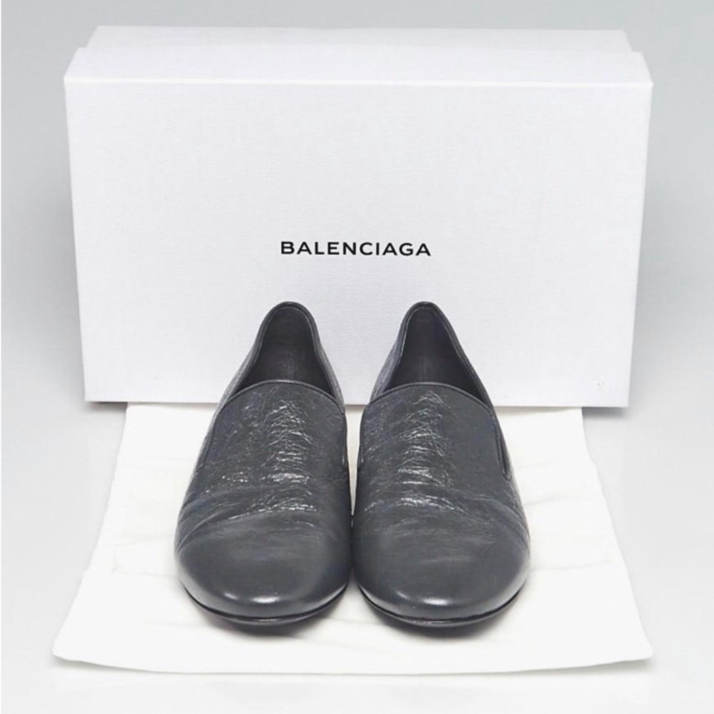 BALENCIAGA
Gris Fossile Leather Studded Loafers - Picture 2 of 11
